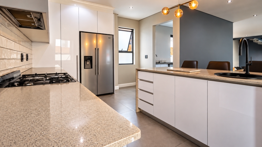 4 Bedroom Property for Sale in Sitari Country Estate Western Cape
